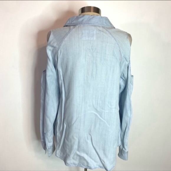 Rails cold shoulder top Sadie vintage wash chambray shirt sz M - Picture 4 of 6